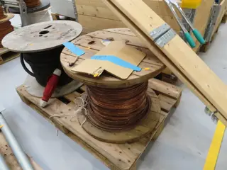Kabeltromle med kobbertråd