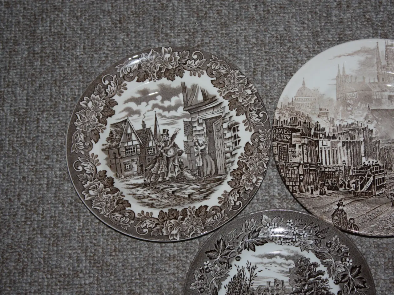 Billede 2 - Tallerken 17,5 cm Medmenham Abbey