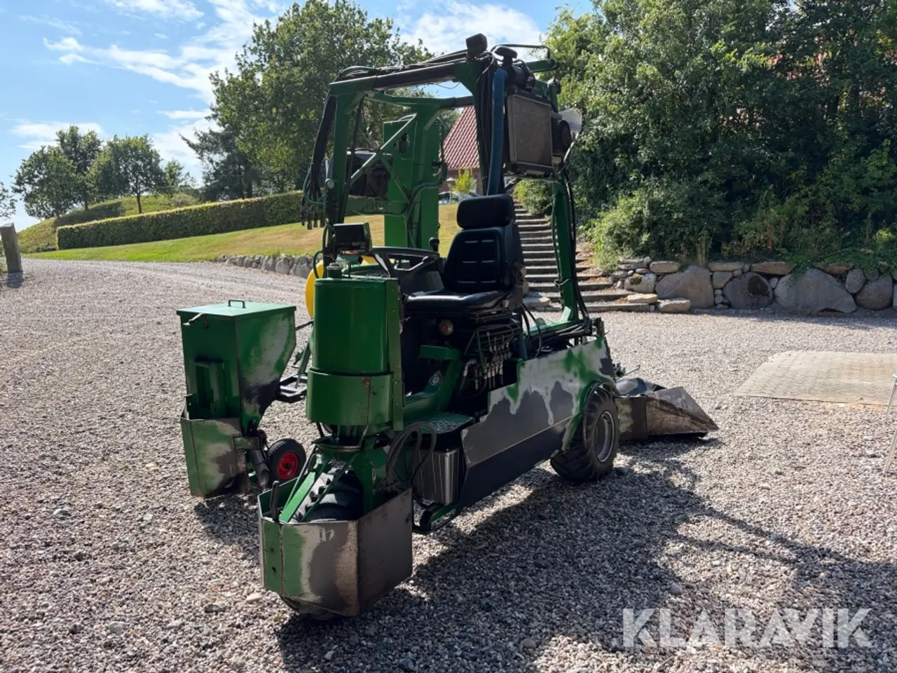 Billede 2 - Portaltraktor Jutek, 2 rækker