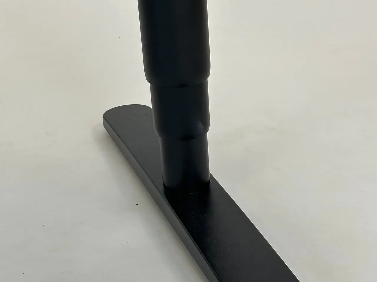 Billede 6 - IKEA BEKANT Hæve/sænkebord – Sort 160x80cm