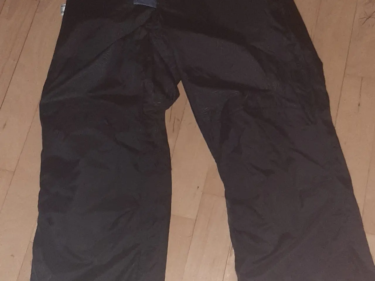 Billede 9 - Buks: Regn/vindtæt-Everest- drenge buks. Str: 140