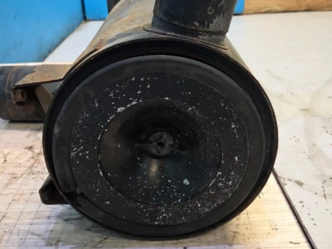 Billede 5 - Ford TW30 Luftfilterhus D8NN9600BC