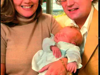 Prins Bernhard Jr. - Prinsesse Annette - Baby Isabelle - Holland - Hallmark 337 - Ubrugt