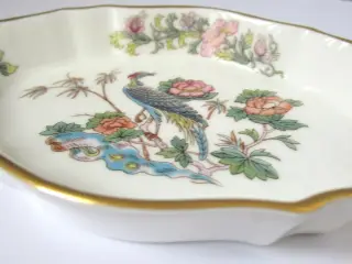 Smuk lille oval skål - KUTANI CRANE fra WEDGWOOD
