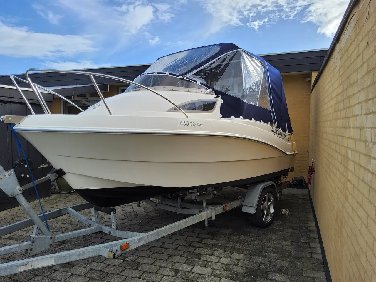 Billede 3 - Fin lille pæn Quicksilver sælges