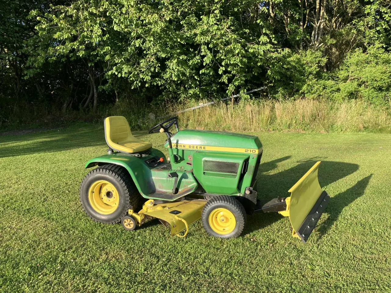 Billede 1 - John Deere 210