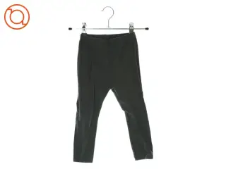 Bukser fra Uniqlo (str. 92)