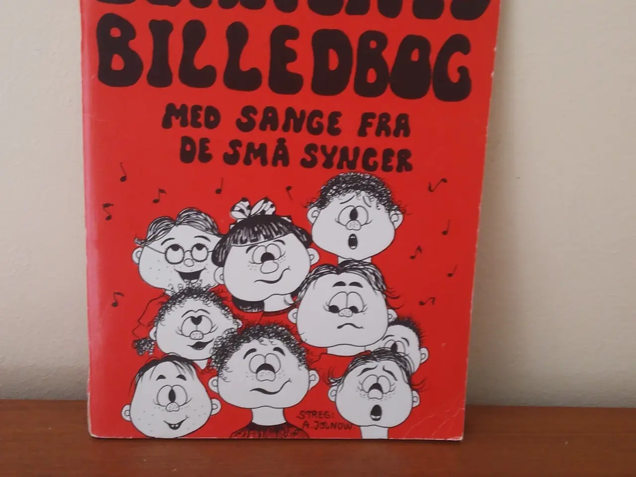 Billede 13 - Børnebøger, som nye og en sød bogstøtte
