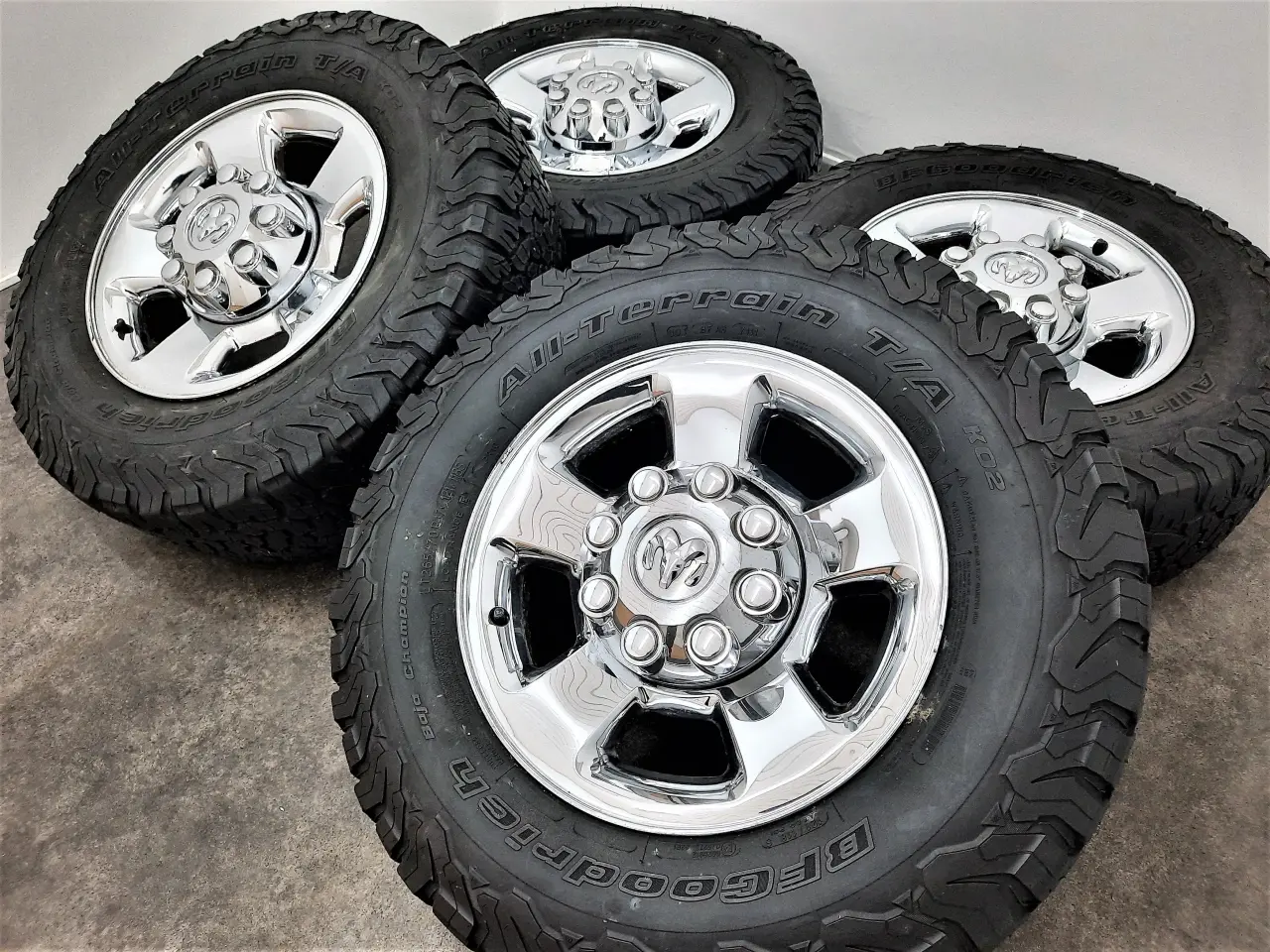 Billede 2 - 8x165,1 17" ET43 Dodge RAM 2500/3500 fælge
