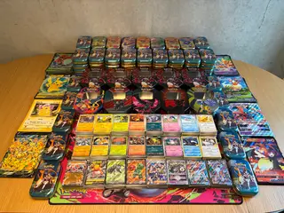 200 Forskellige Pokemon Kort til 175kr