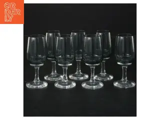 Sæt med 7 glas (str. 7 stk Ø 3,5 cm længde 9,5 cm)