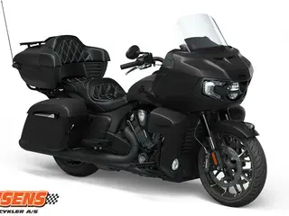 Indian Pursuit Dark Horse
