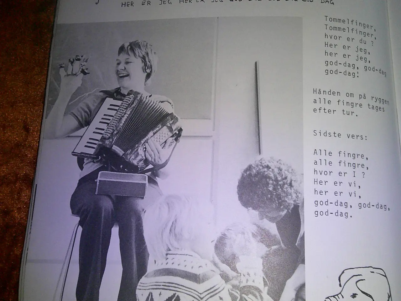 Billede 2 - Æbler og pærer, Renée Adrian