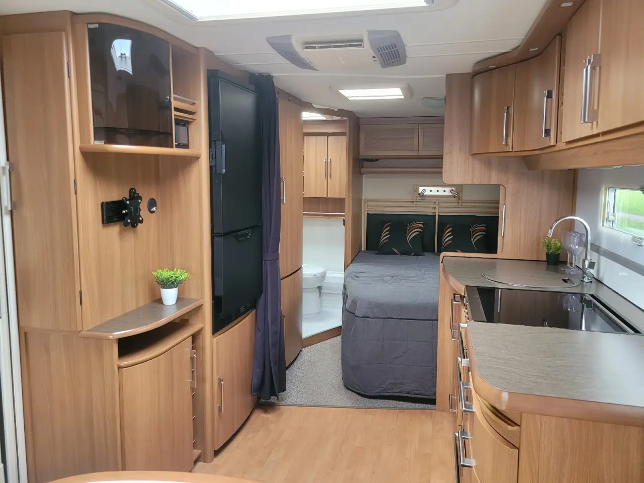 Billede 10 - 2012 Kabe Royal 560 XL topmodel..velholdt