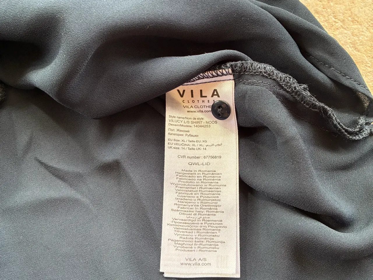 Billede 6 - Vila skjorte bluse str. XL