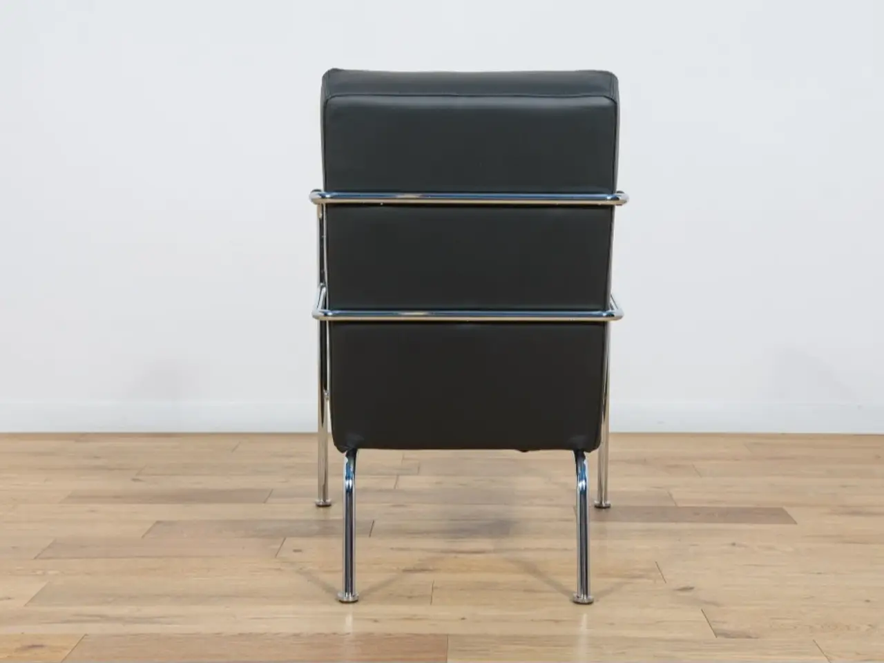 Billede 6 - Super elegant og lækker design lænestol  " Lammhul