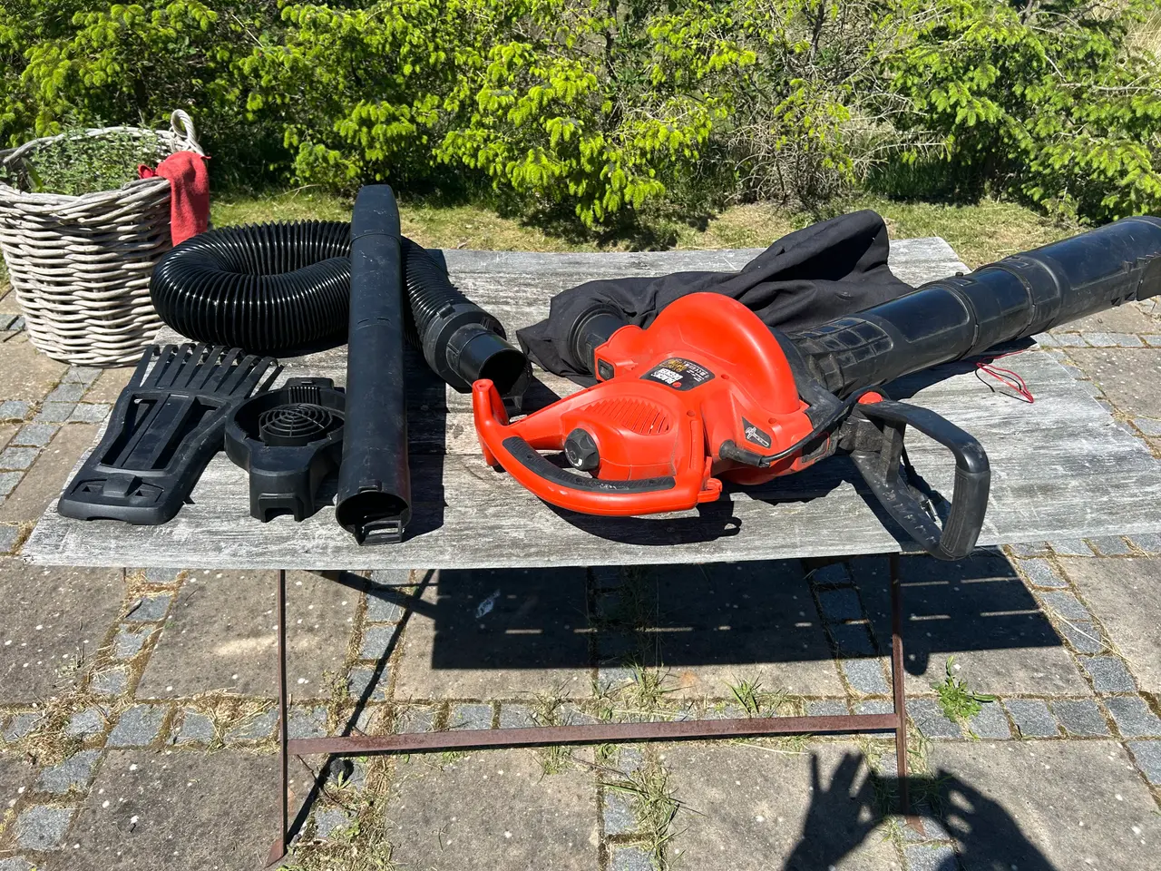Billede 1 - Black & Decker løvsuger