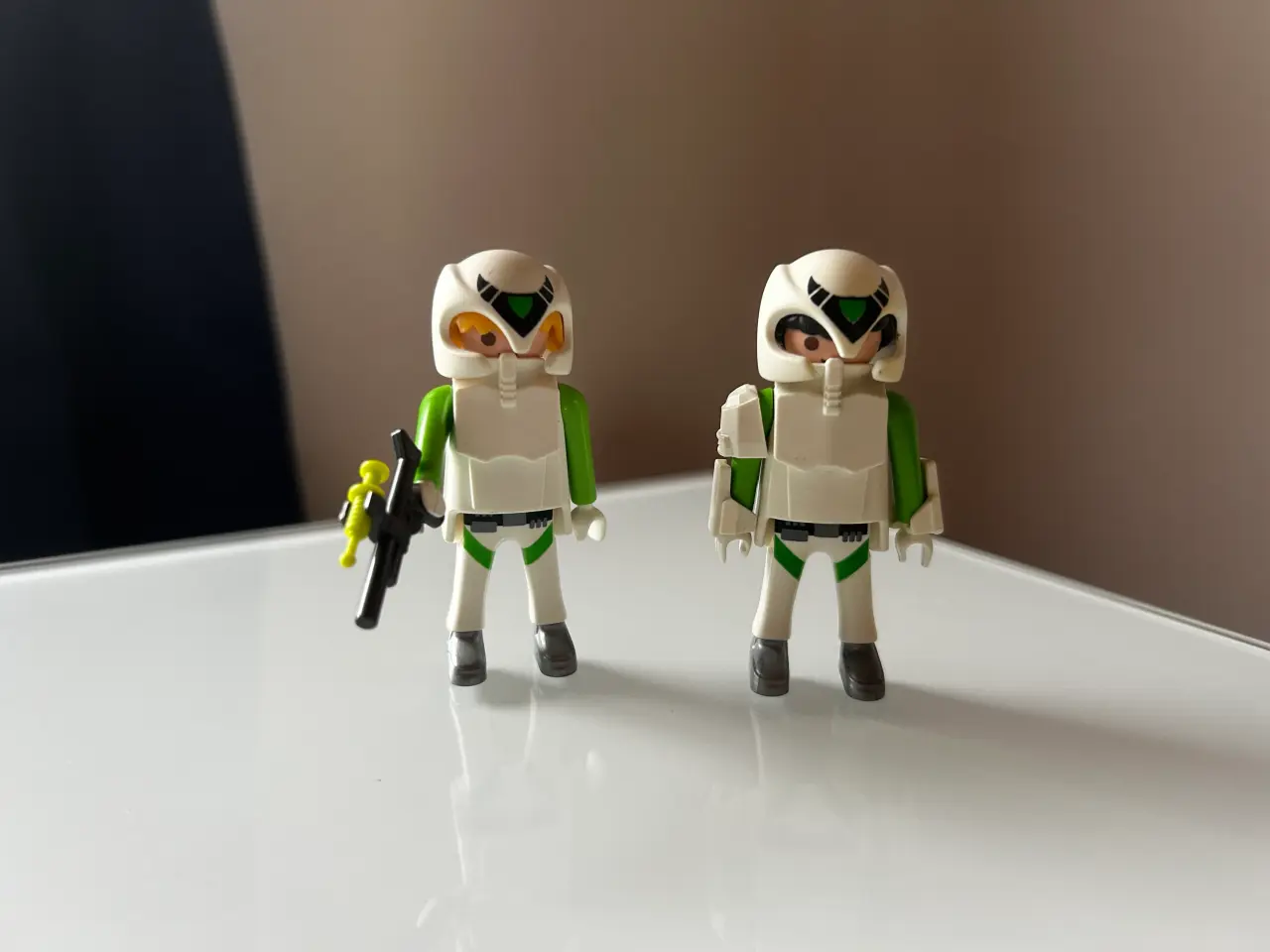 Billede 1 - Playmobil to vintage astronauter