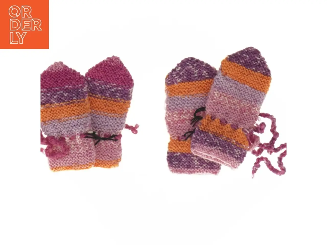 Billede 1 - Strikkede babyhandsker (str. 12 x 6 cm)