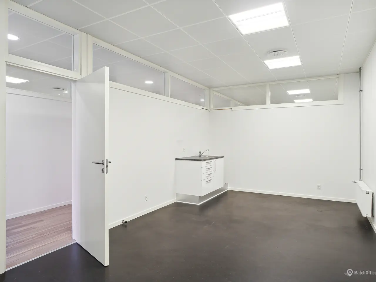Billede 9 - Kontor- / kliniklokaler centralt i Skive - i alt ca. 414 kvm