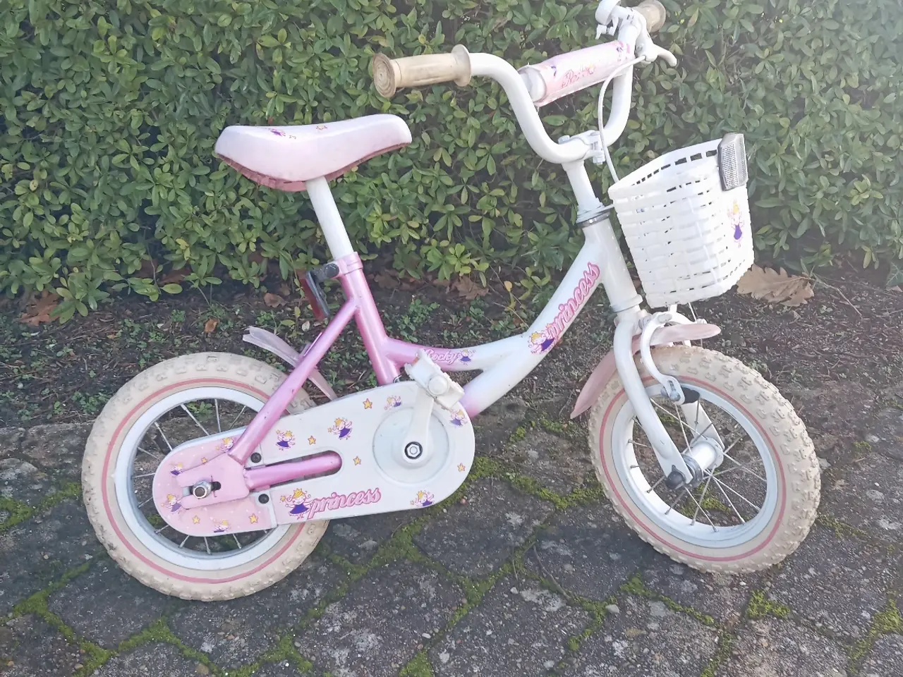 Billede 3 - Begynder Pigecykel Meget Velholdt.