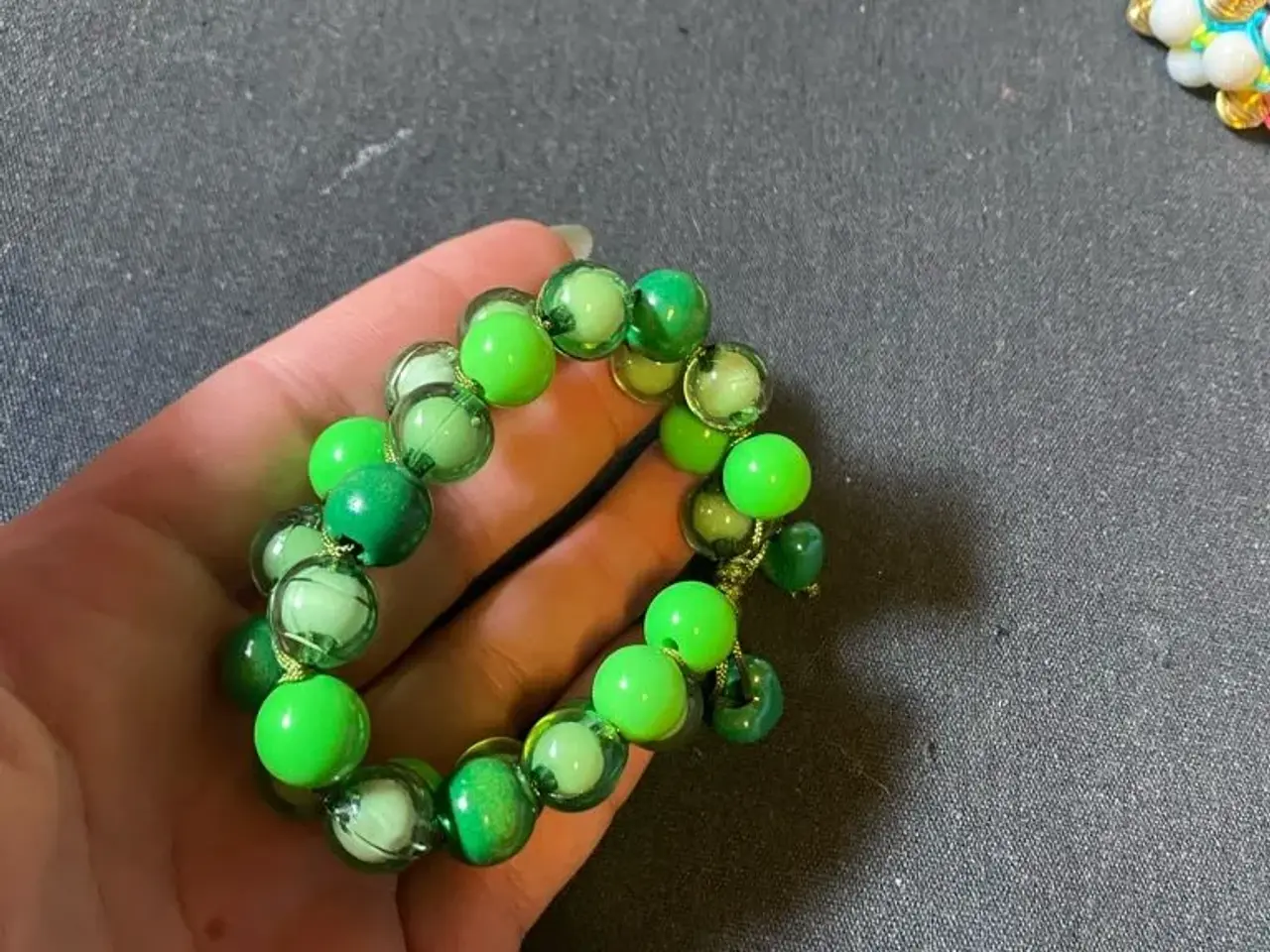 Billede 4 - Nye knyttede armbånd