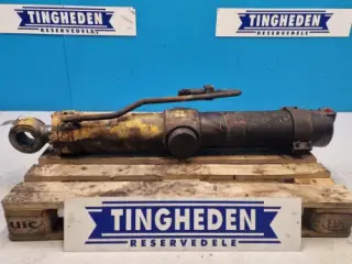 Volvo L120 Cylinder VOE11088048