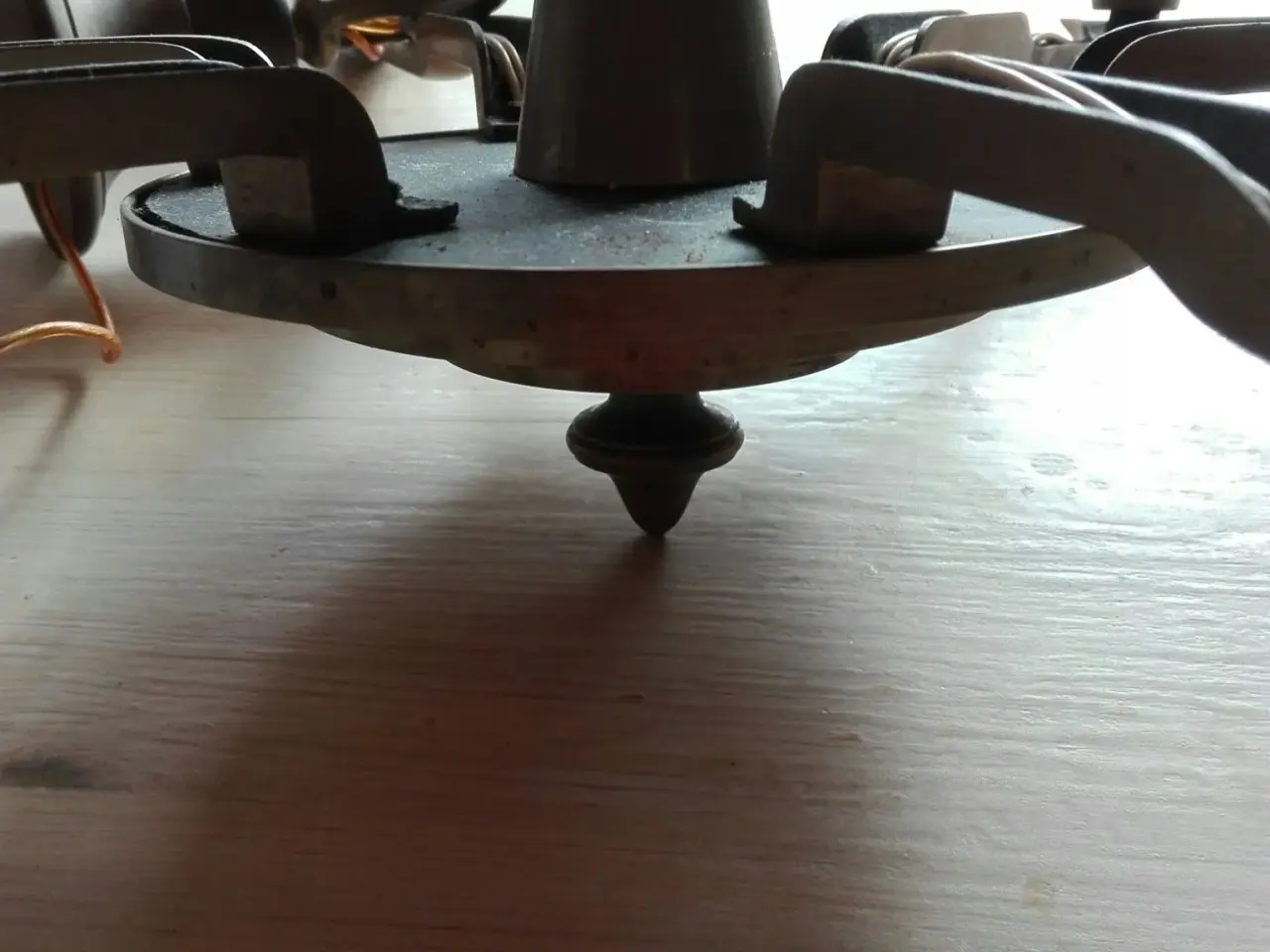 Billede 3 - Loftlampe i massiv messing