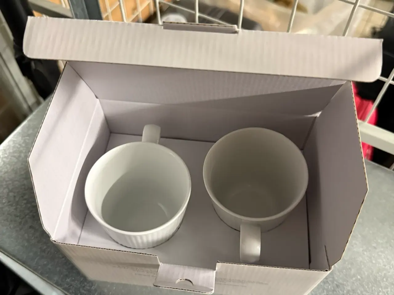 Billede 1 - Hvid riflet royal copenhagen krus