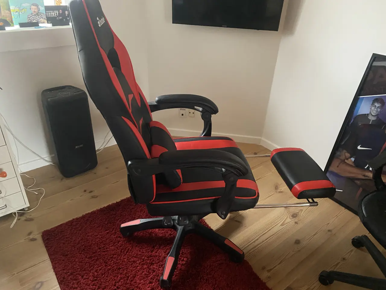 Billede 3 - Gamerstol rød med fodstøtte
