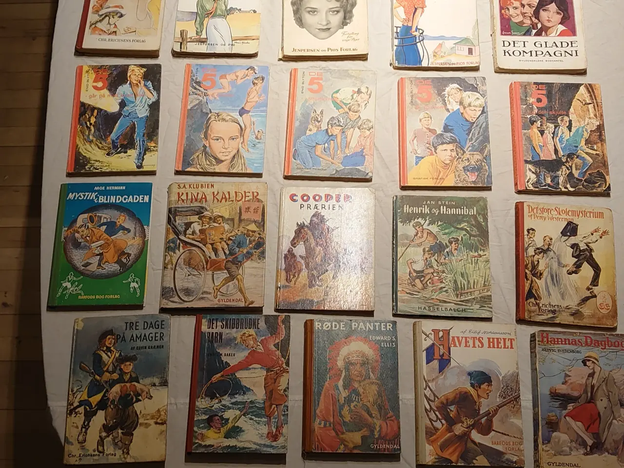Billede 5 - 31 stk gamle børneromaner. 1930-80