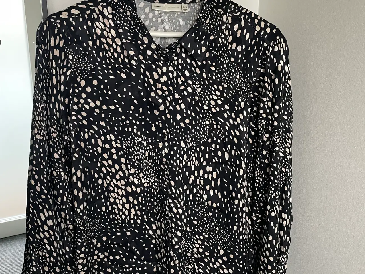 Billede 1 - InWear skjortebluse