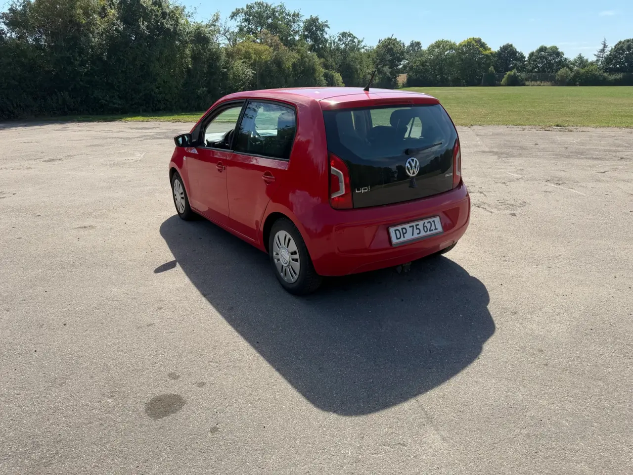 Billede 4 - Vw up årgang 2013