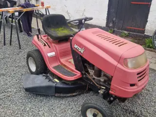 Mtd 2009 havetraktor 