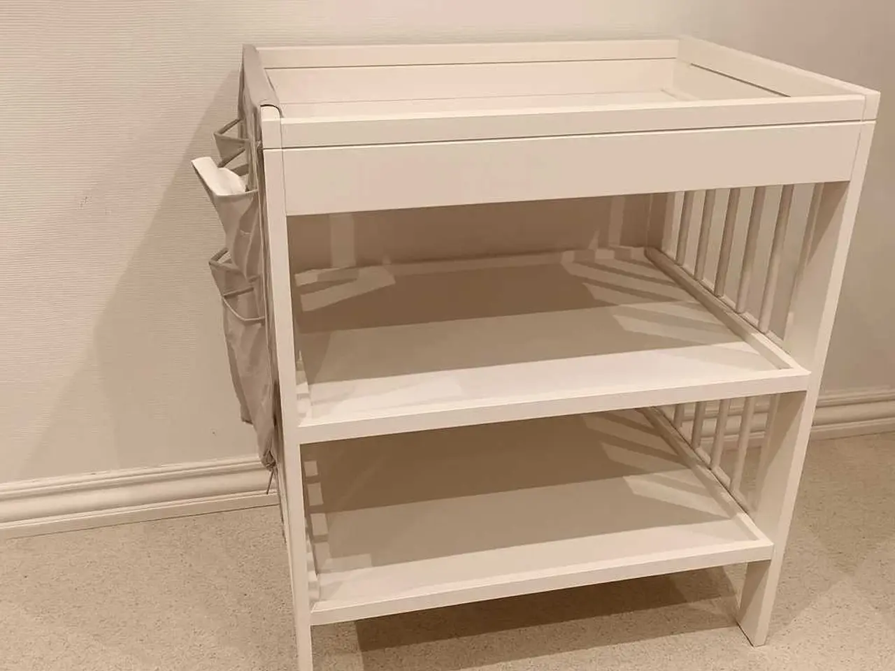 Billede 2 - Puslebord fra ikea
