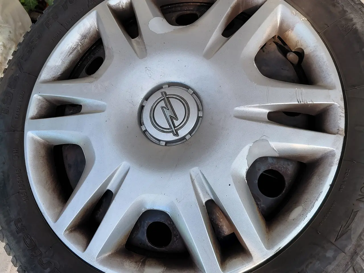 Billede 1 - Vinterdæk til Opel Corsa