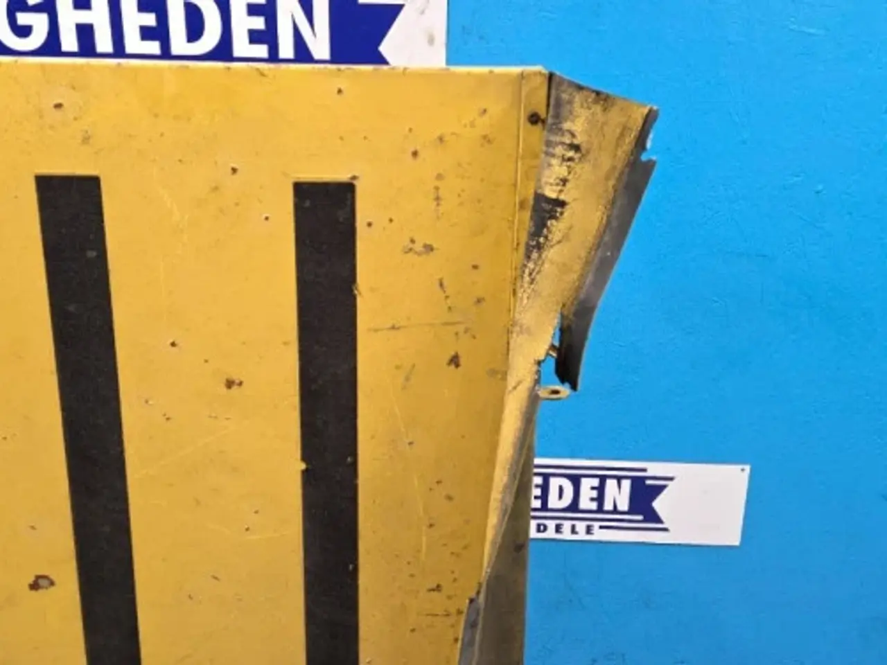 Billede 5 - New Holland TX68 Motorhjelmpanel 84036179