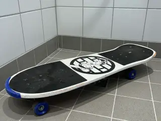 Super lækkert professionelt trick skateboard 100kr
