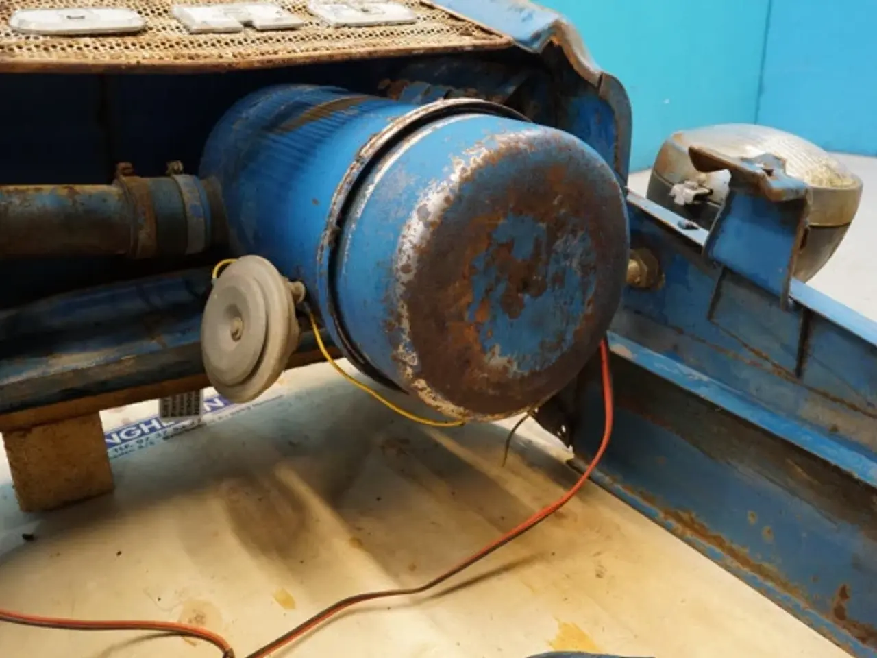 Billede 13 - Ford 4000 Fronthjelm C5NN8N202AH