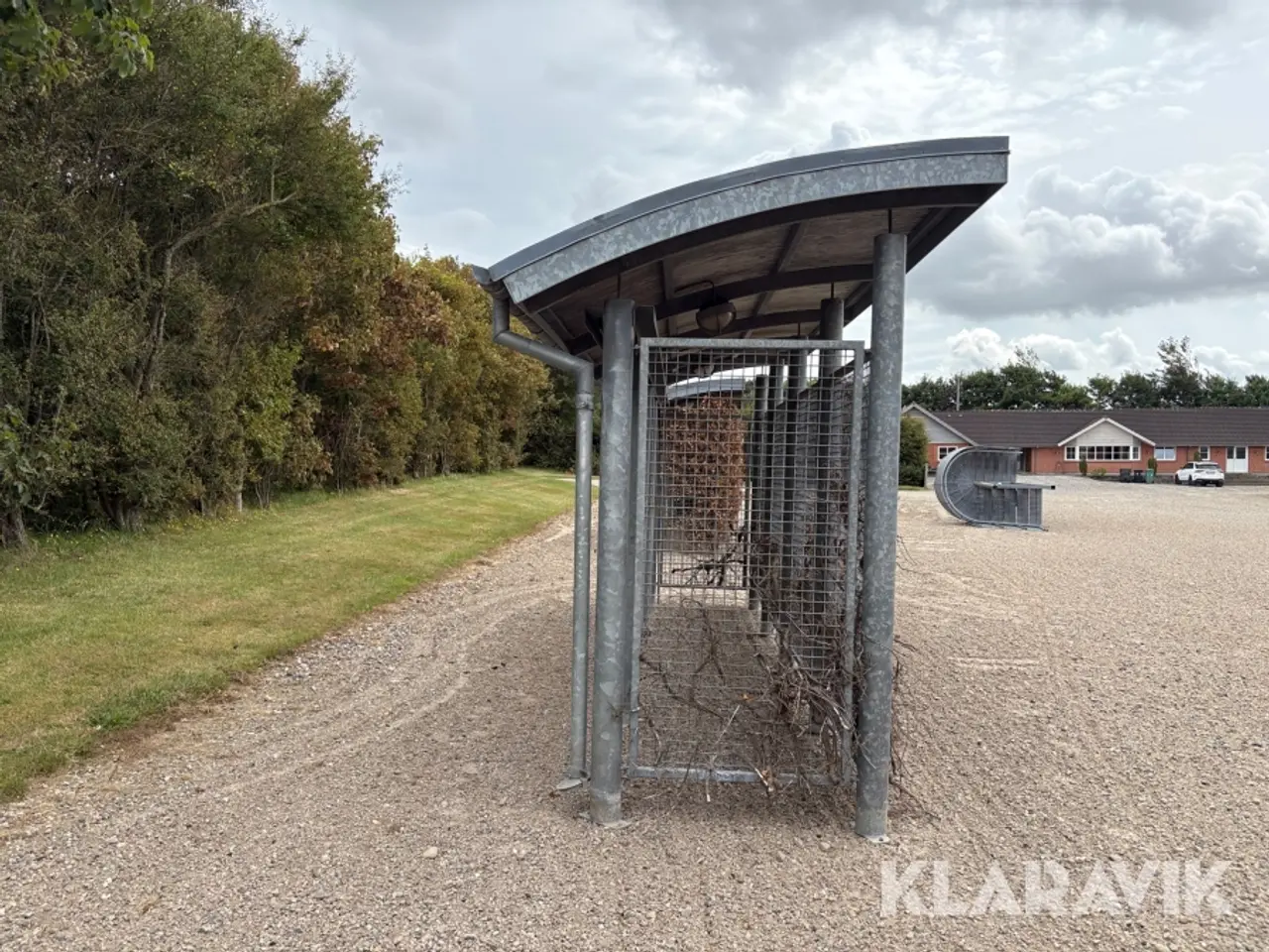 Billede 8 - Skur galvaniseret stål med tag