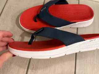 Skechers str 43,5