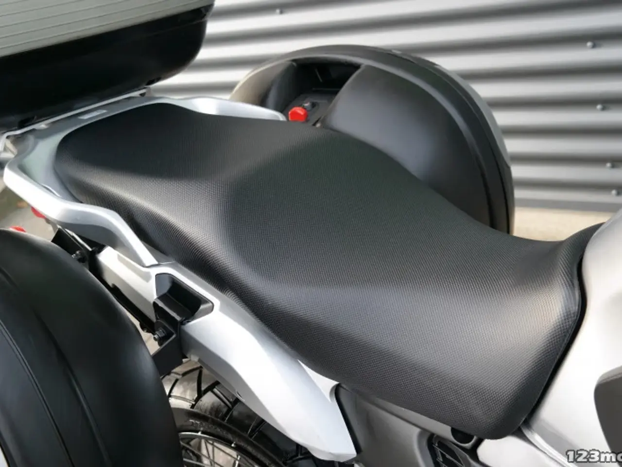 Billede 8 - Honda VFR 1200 X MC-SYD BYTTER GERNE