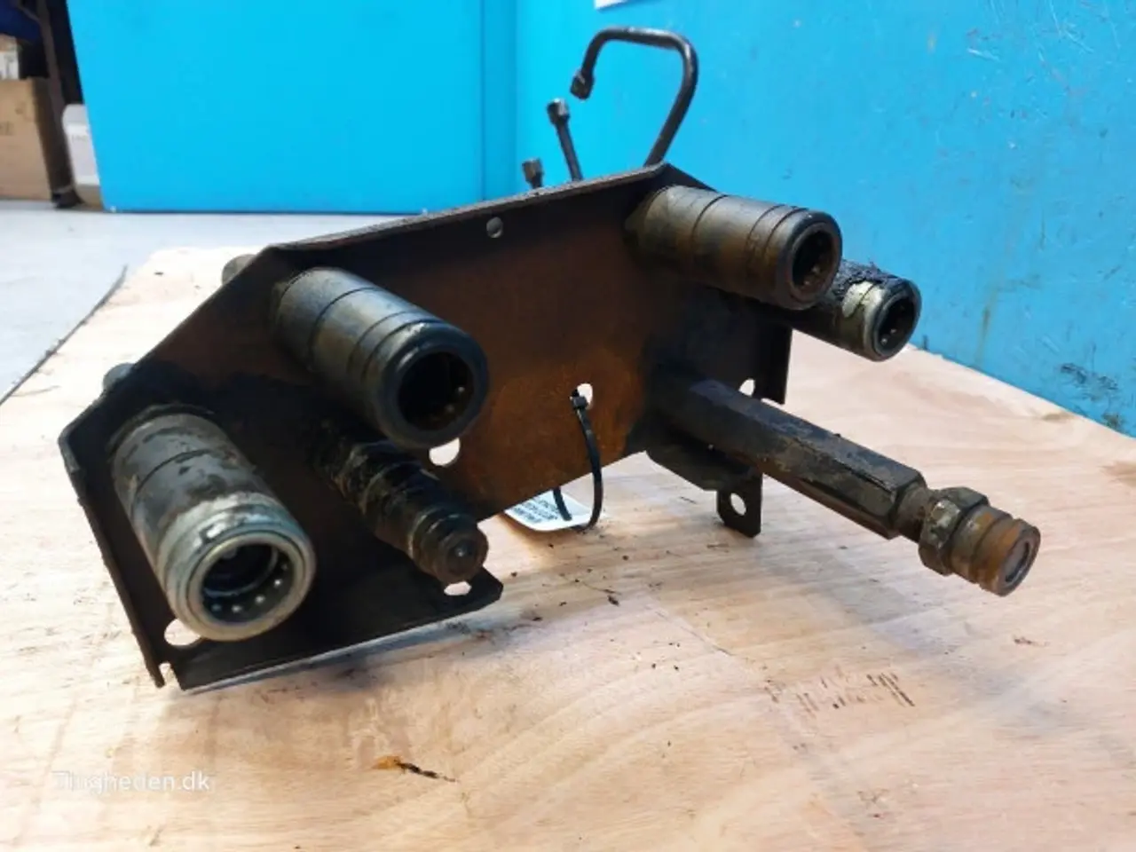 Billede 18 - Valmet 8050 Hydraulikrør 32274320