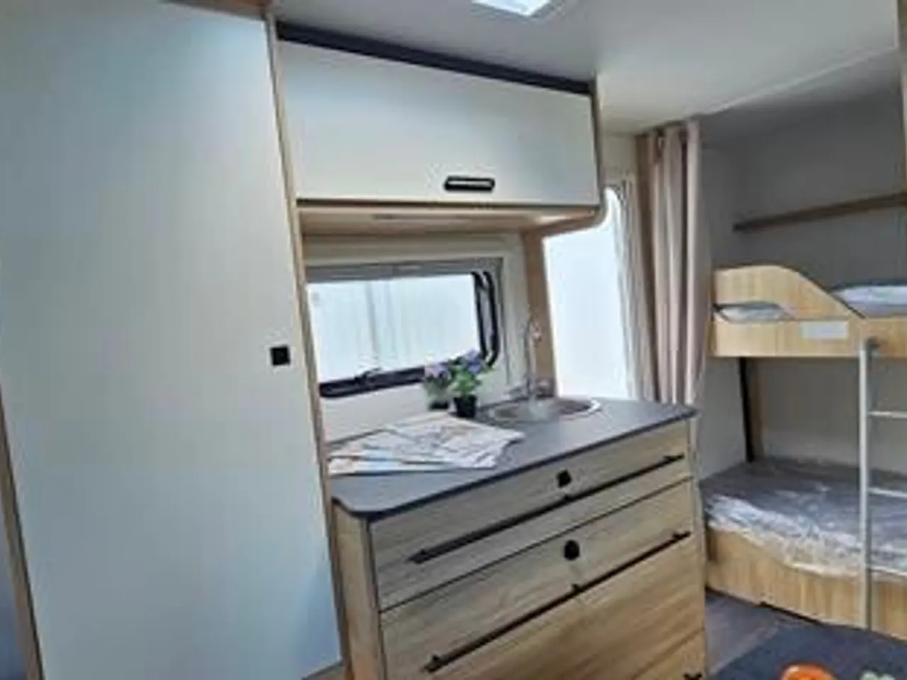 Billede 10 - Caravelair ALBA 466 Family