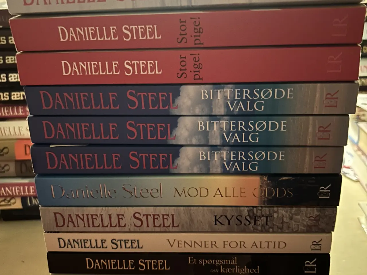 Billede 2 - Danielle Steel bøger 