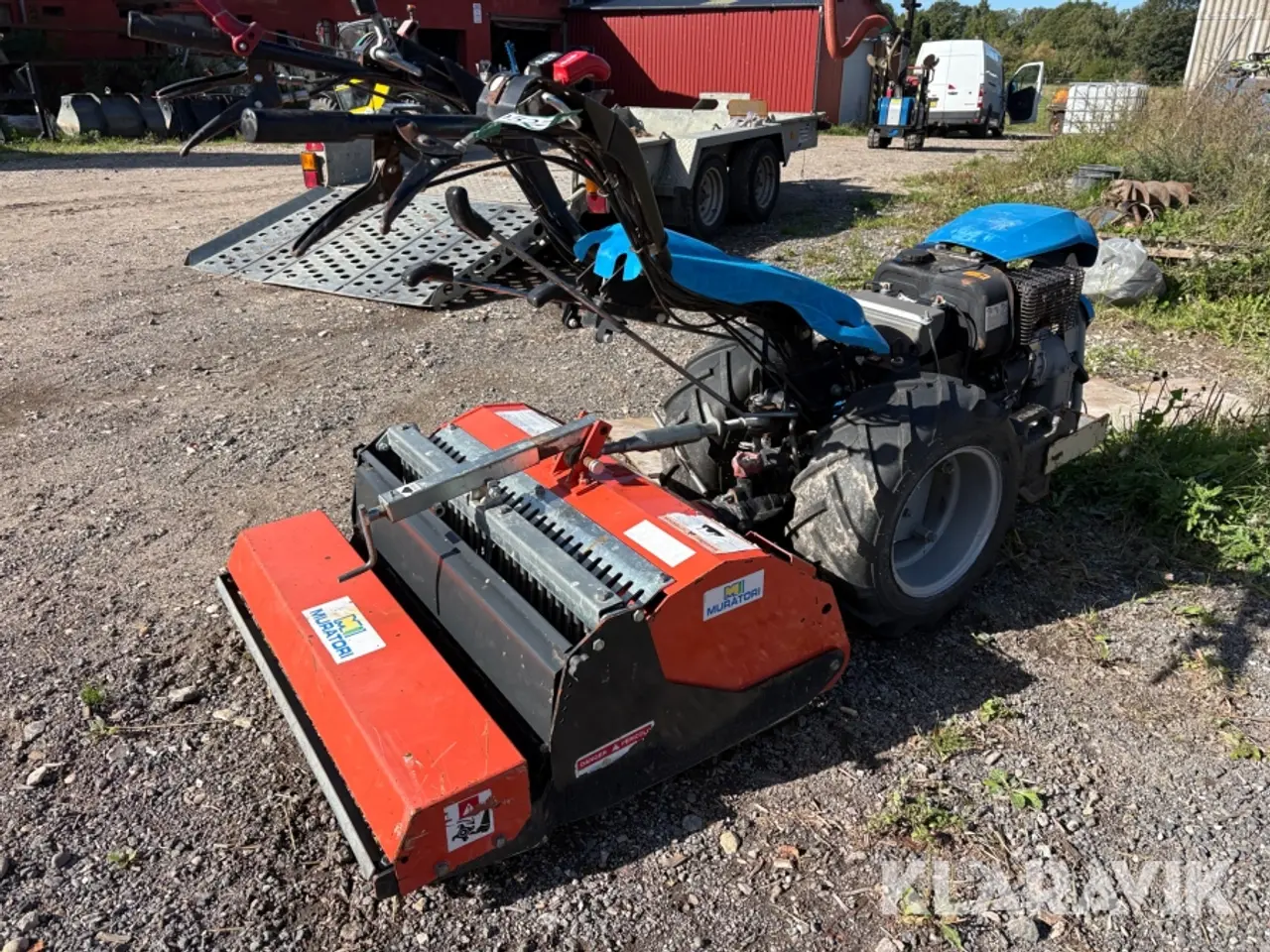 Billede 5 - Redskabsbærer BCS MC 750 PS - med 3 styk redskaber