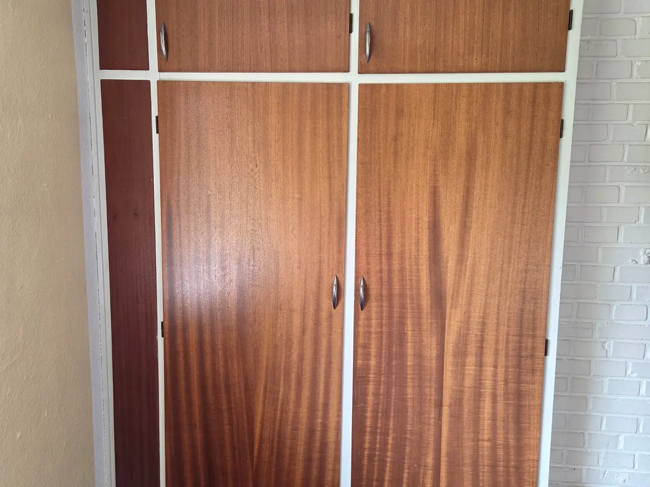 Billede 3 - Garderobe skabe i teak