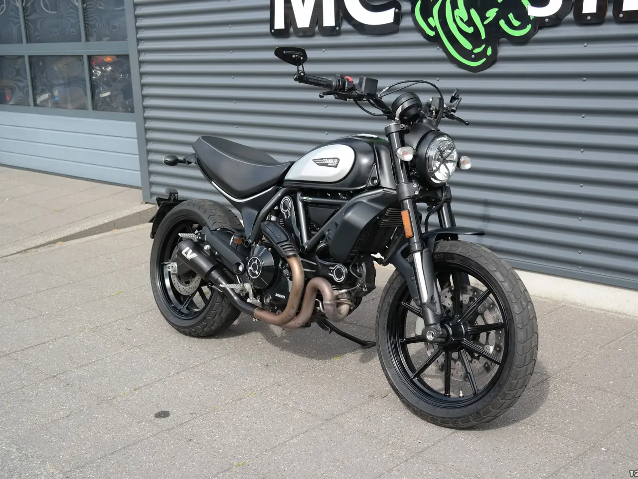 Billede 2 - Ducati Scrambler Icon Dark MC-SYD       BYTTER GERNE