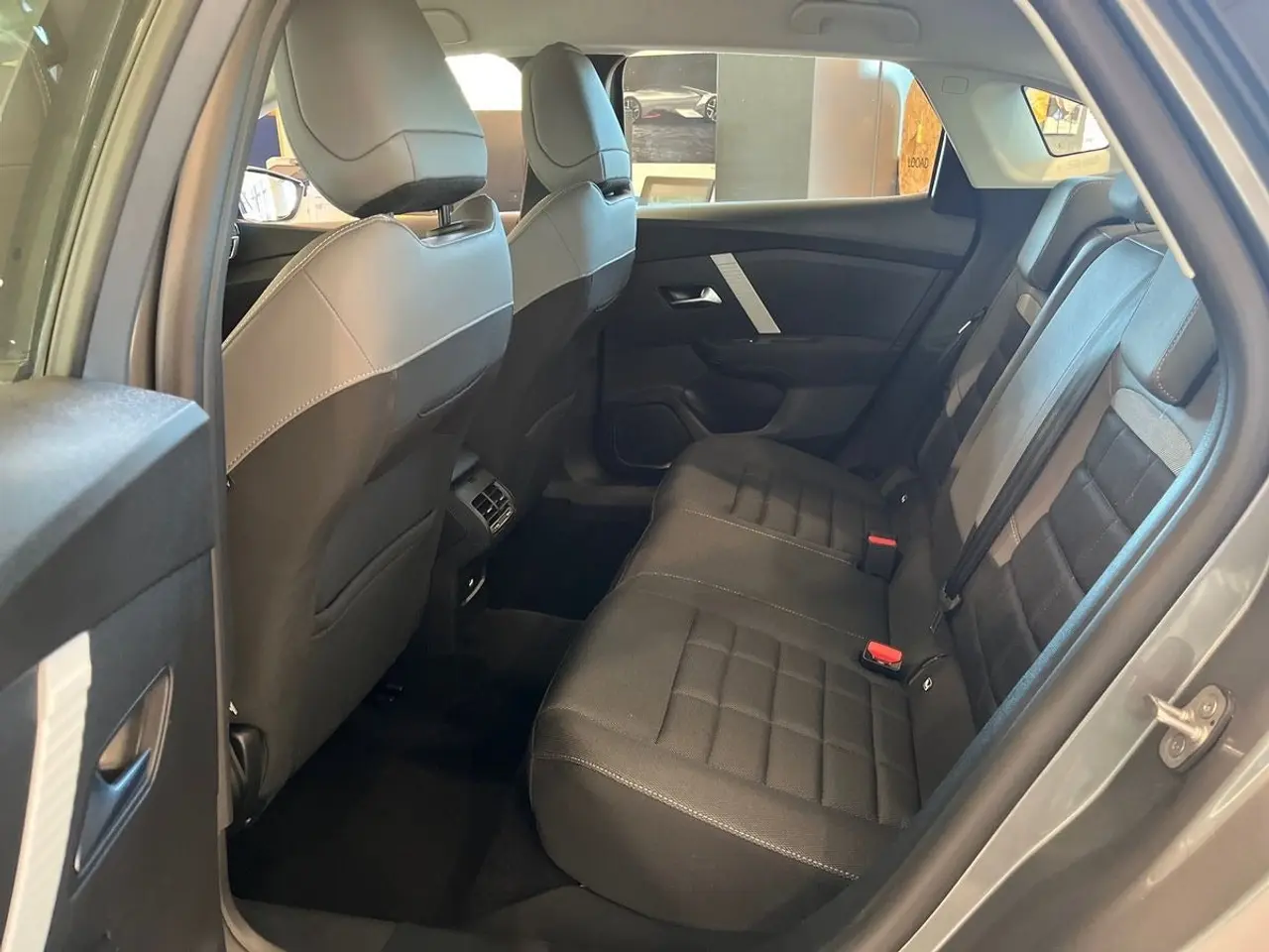 Billede 17 - Citroën ë-C4 X 50 Plus