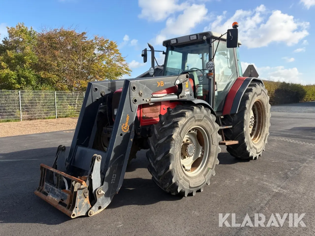 Billede 1 - Traktor Massey Ferguson 4370 med frontlæsser